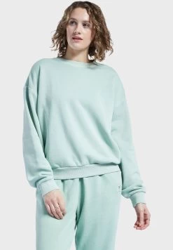 Reebok Classics Fitted Sweatshirt