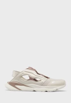 Reebok Furylite Slip On