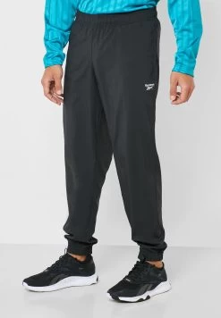 Reebok Training Essential Woven Sweatpants