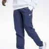 Reebok Classic Trackpants -Fit Mode Shop 1 zoom desktop 415