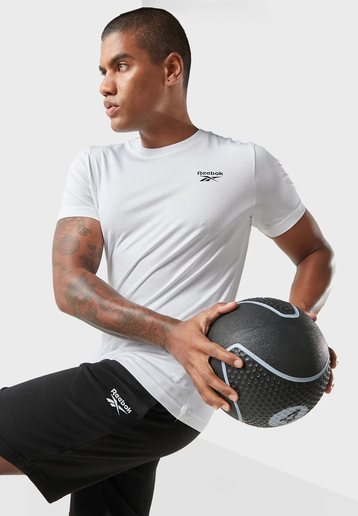 Reebok Logo T-Shirt 3 Reebok Logo T-Shirt