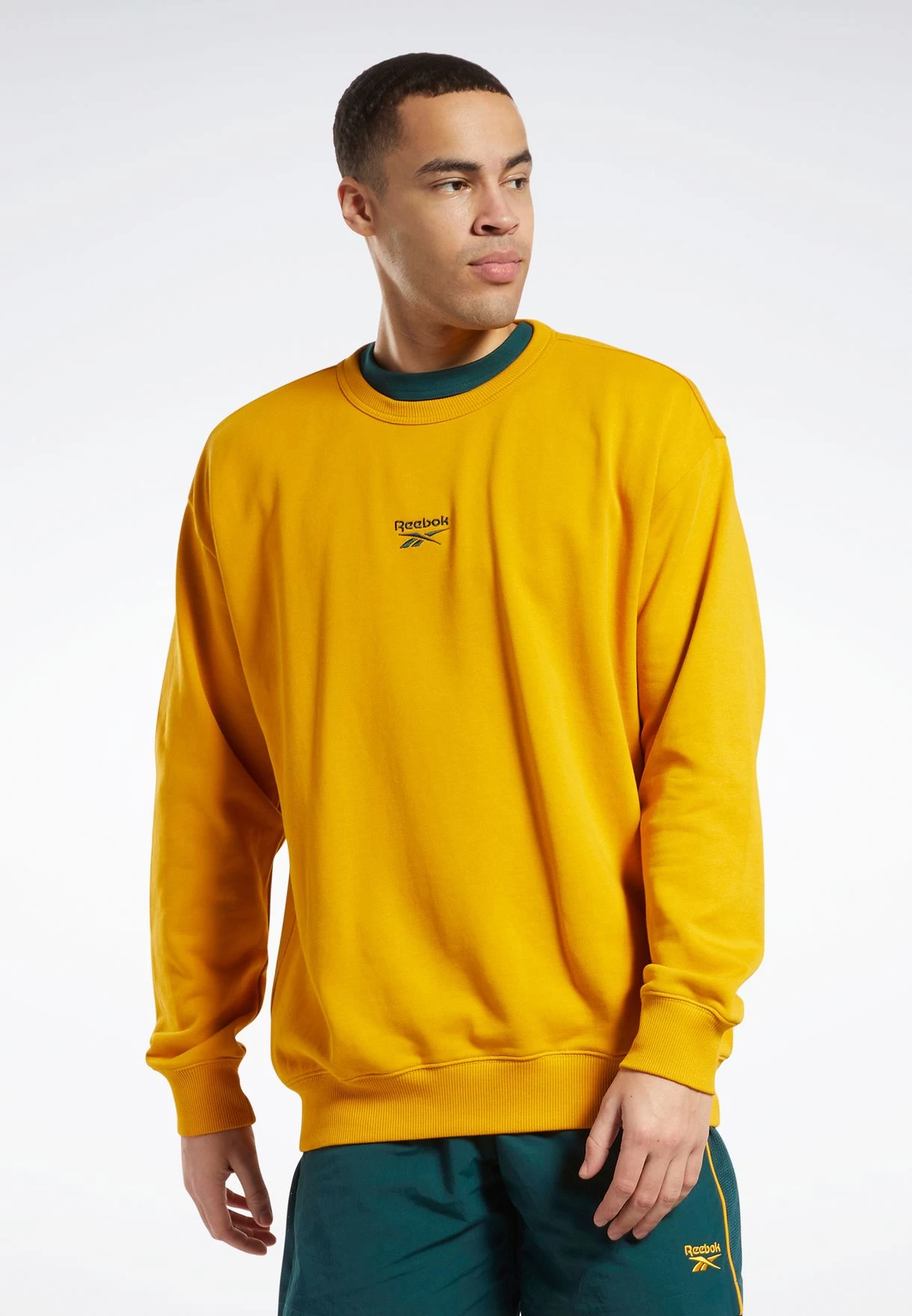 Reebok Classics Vector Sweatshirt 3 Reebok Classics Vector Sweatshirt