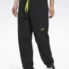 Reebok Les Mills Dreamblend Sweatpants -Fit Mode Shop 1 zoom desktop 535