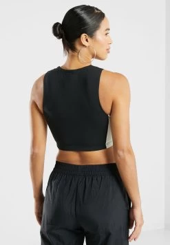 Reebok Classics Bralette Top 7 Reebok Classics Bralette Top -Fit Mode Shop 2 zoom desktop 131