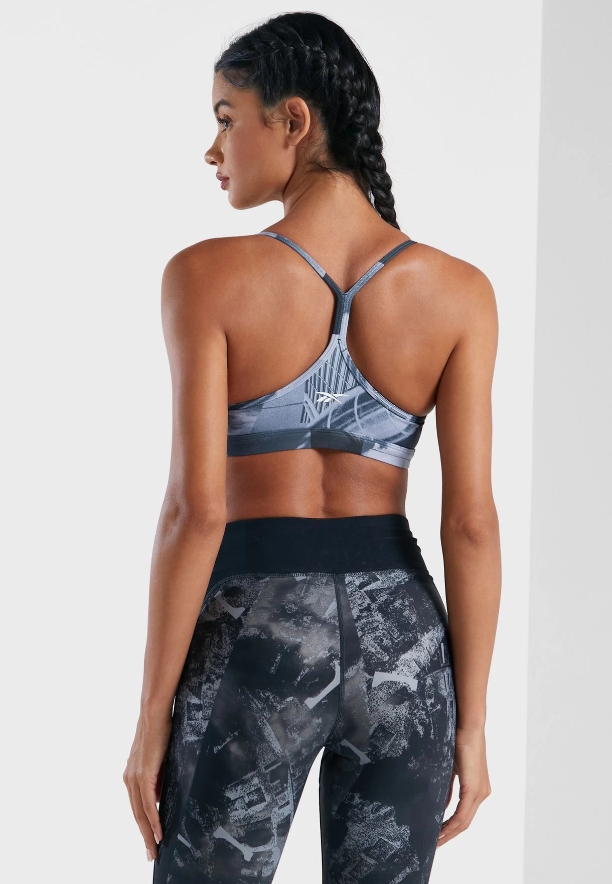 Reebok Logo Skinny Bra 4 Reebok Logo Skinny Bra - Image 2