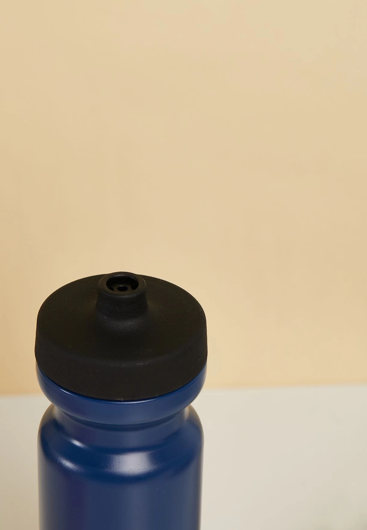 Reebok Training Essential Logo Bottle 750 Ml 4 Reebok Training Essential Logo Bottle 750 Ml - Image 2