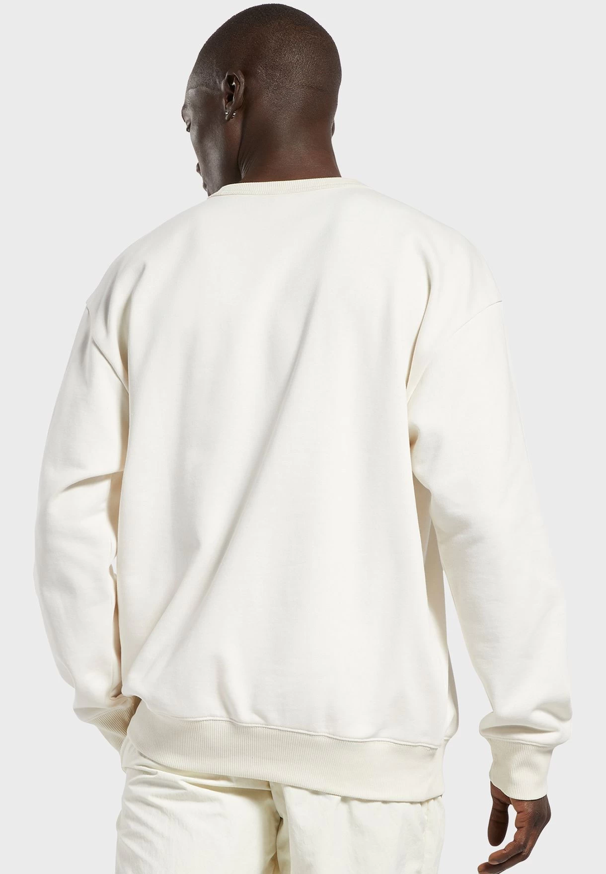 Reebok Classics Small Vector Sweatshirt 4 Reebok Classics Small Vector Sweatshirt - Image 2