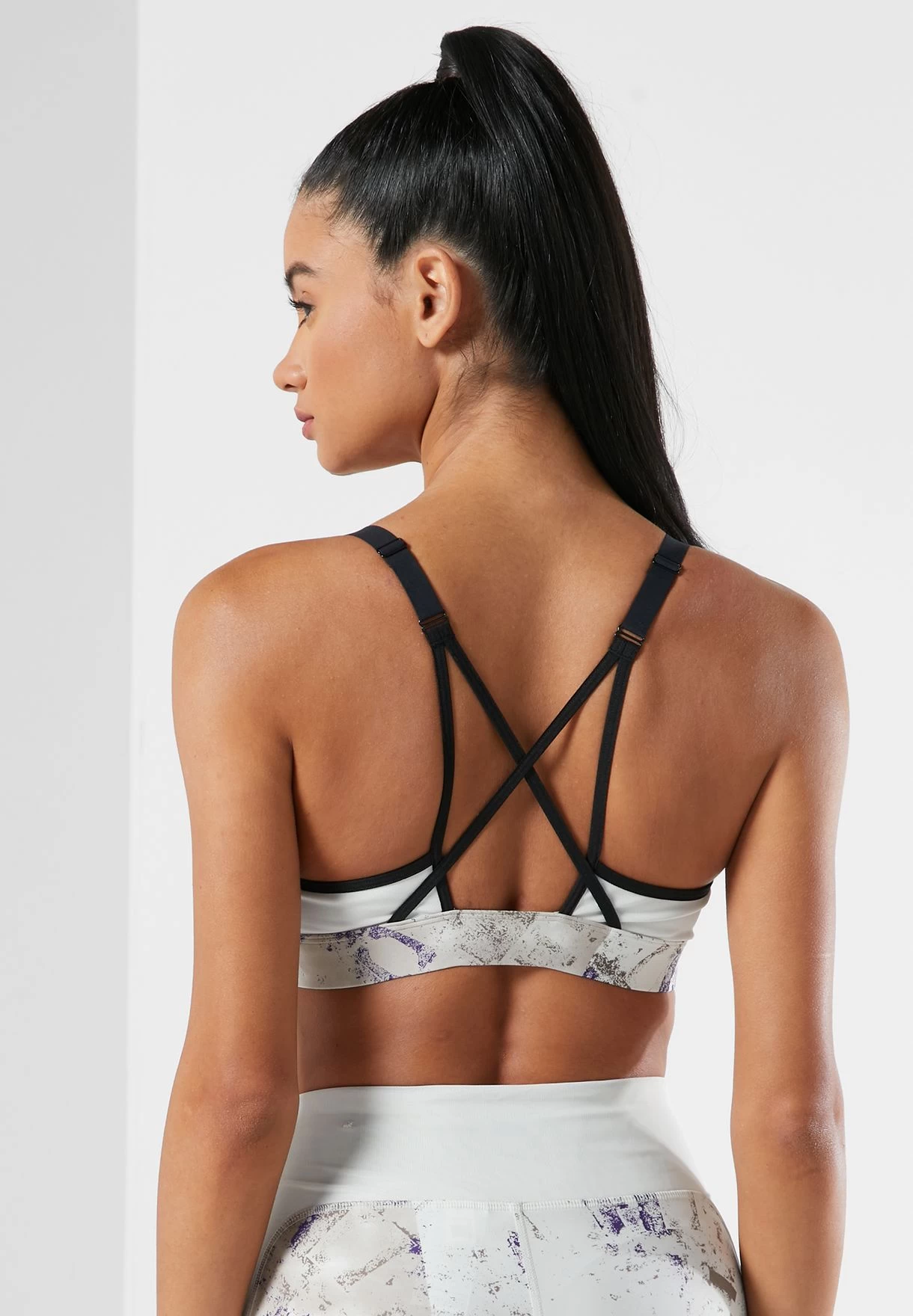 Reebok Lux Strappy Bra 4 Reebok Lux Strappy Bra - Image 2
