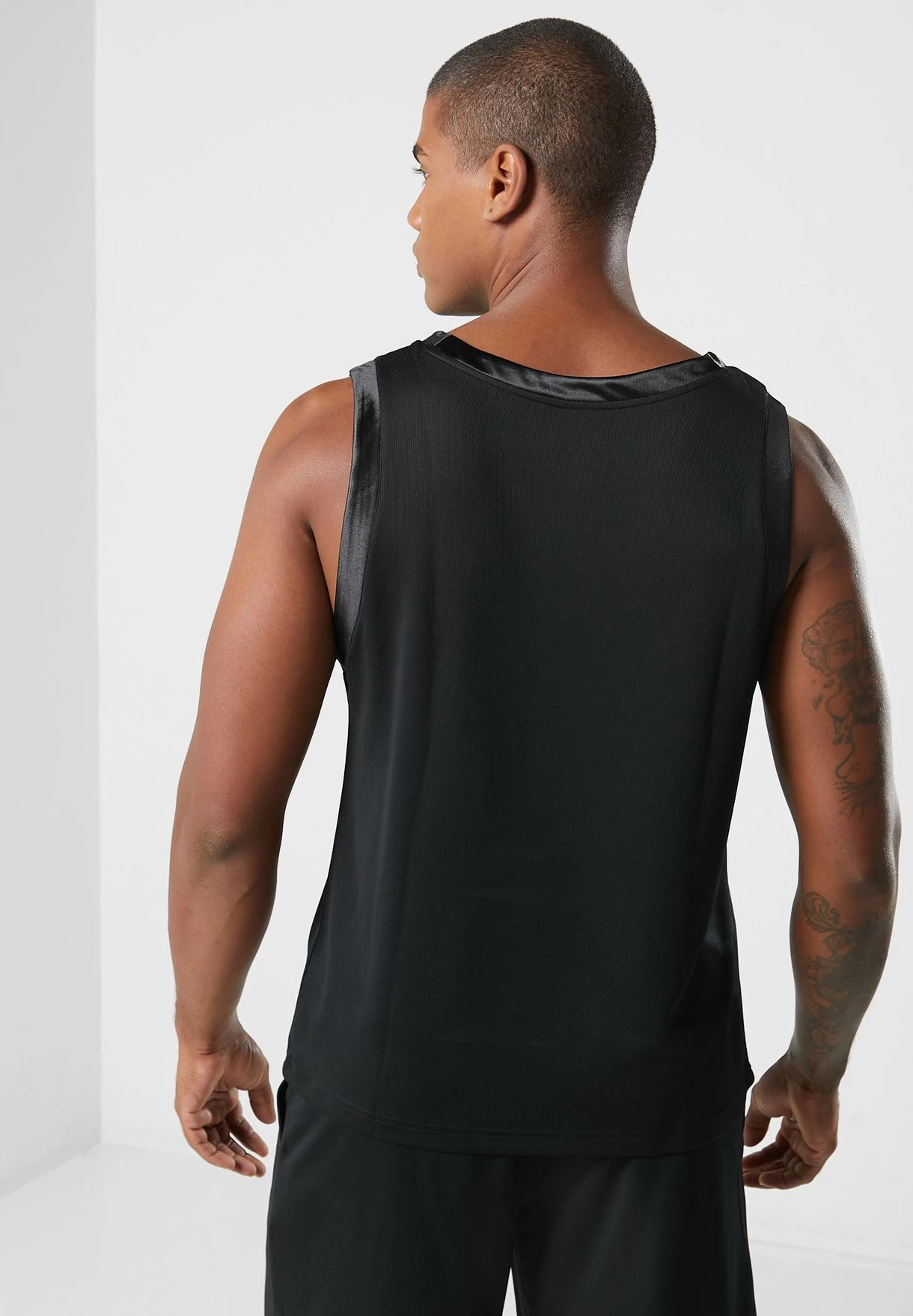 Reebok Logo Basketball Mesh Tank 4 Reebok Logo Basketball Mesh Tank - Image 2