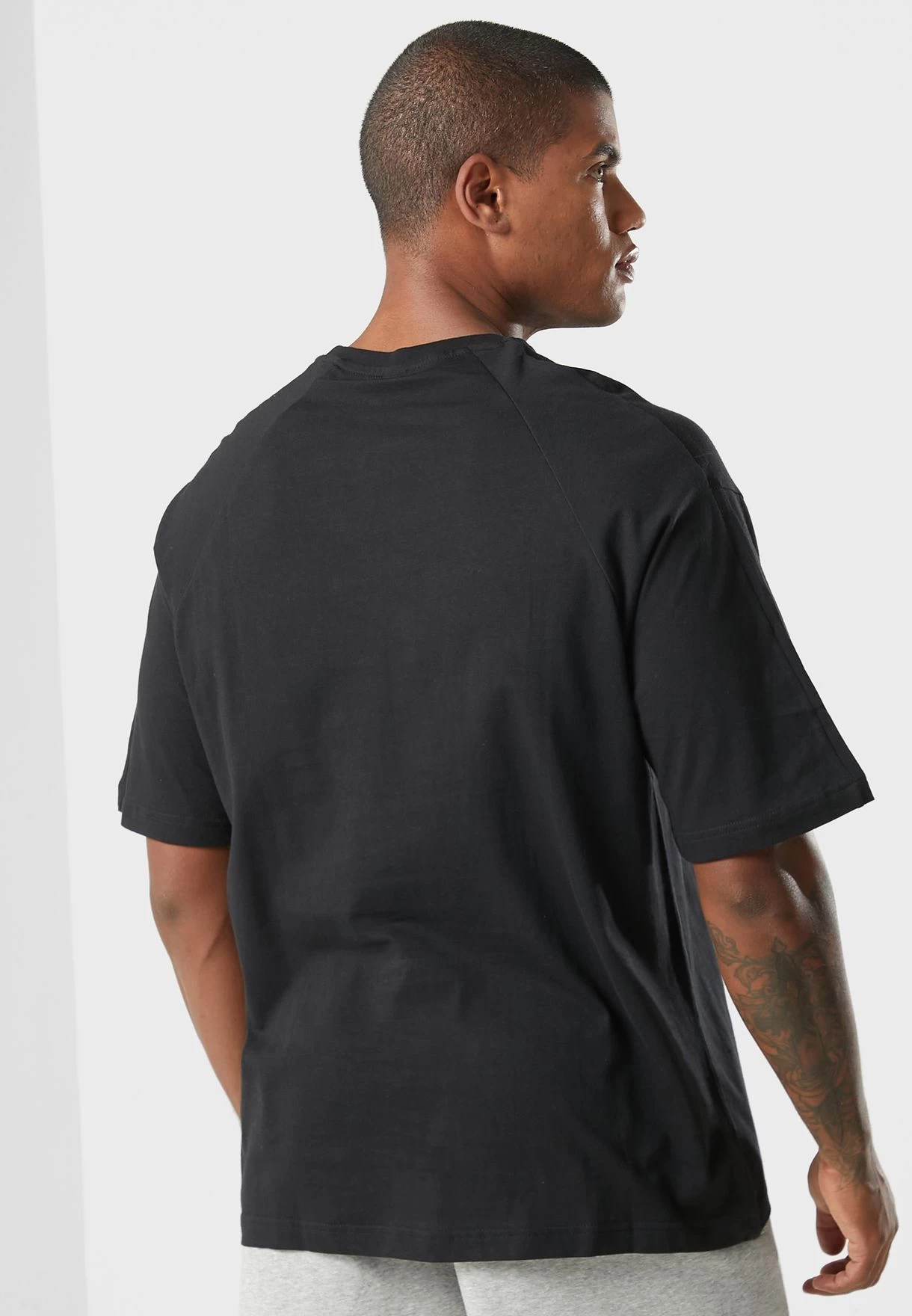 Reebok Classics Wide T-Shirt 4 Reebok Classics Wide T-Shirt - Image 2