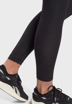 Reebok Logo Leggings 7 Reebok Logo Leggings -Fit Mode Shop 3 zoom desktop 114