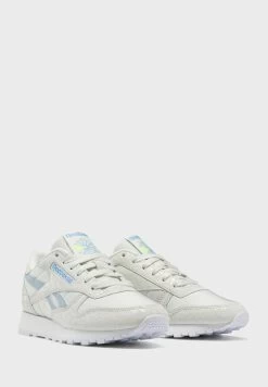 Reebok Classics Leather Shoes -Fit Mode Shop 3 zoom desktop 139