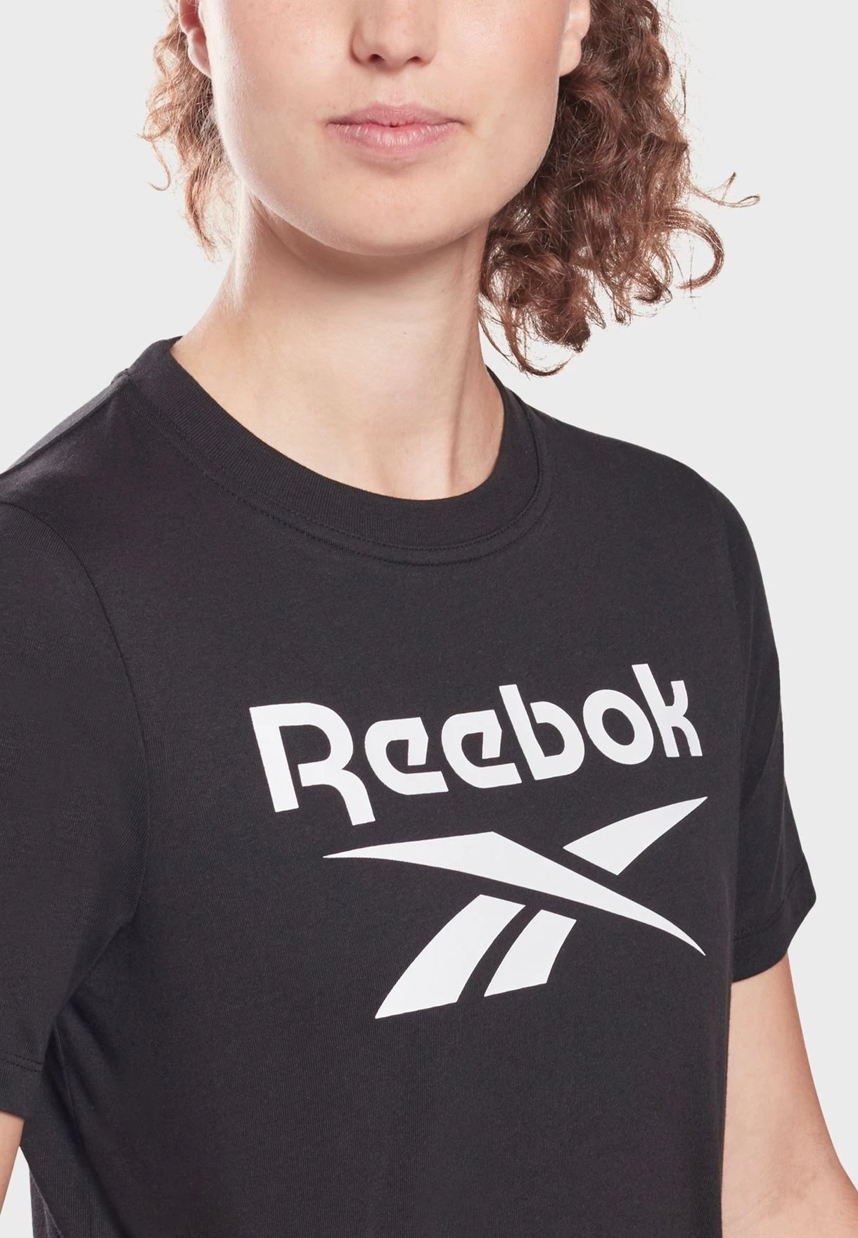 Reebok Logo Cropped T-Shirt 5 Reebok Logo Cropped T-Shirt - Image 3