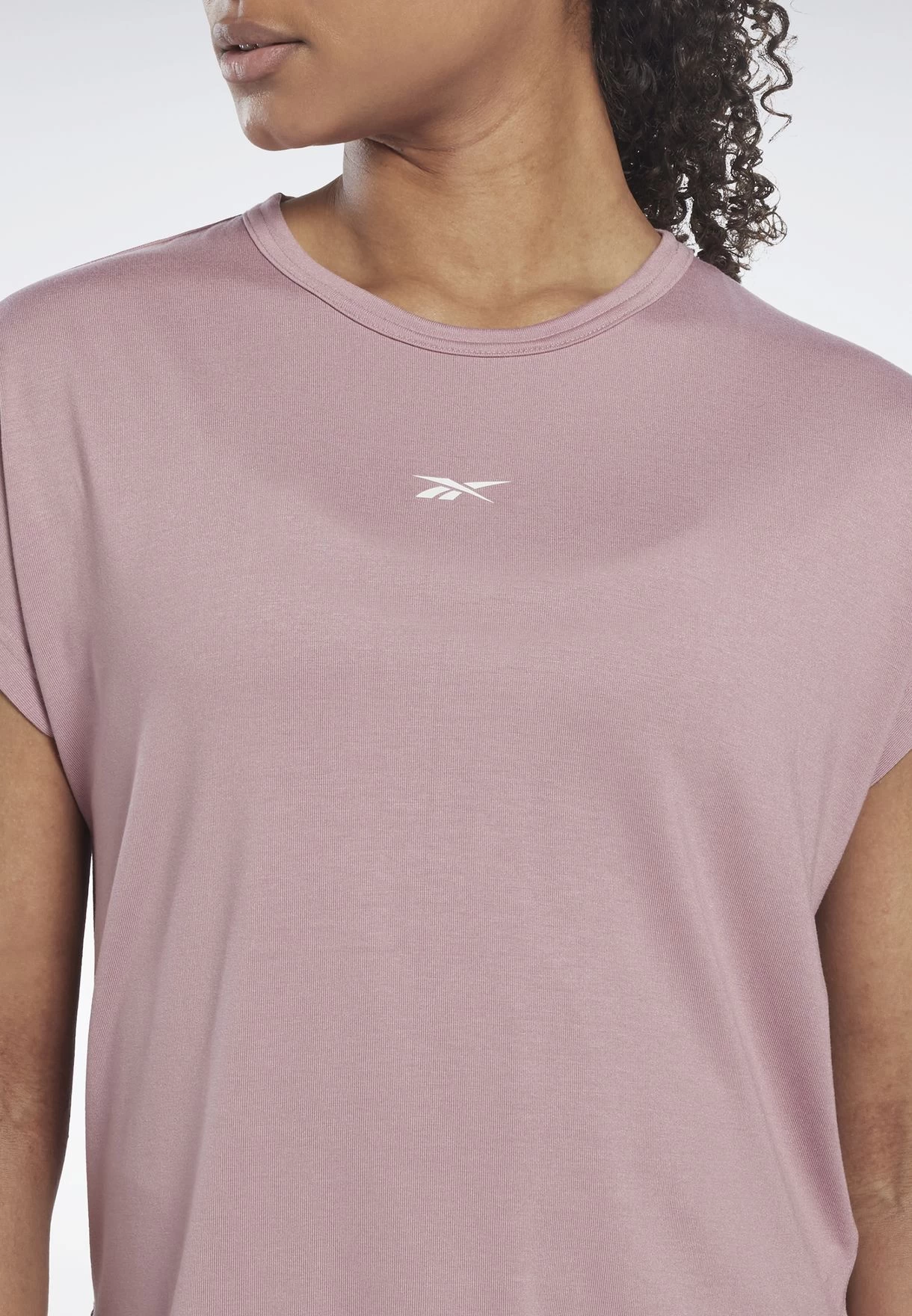 Reebok Tech Style Activechill Dreamblend T-Shirt 5 Reebok Tech Style Activechill Dreamblend T-Shirt - Image 3