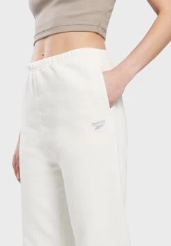 Reebok Classics Wide Cozy Fitted Sweatpants -Fit Mode Shop 3 zoom desktop 170