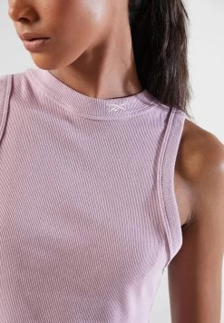 Reebok Classics Cropped Top -Fit Mode Shop 3 zoom desktop 249