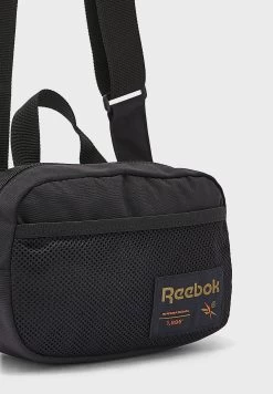 Reebok Small Classics Outdoor Crossbody -Fit Mode Shop 3 zoom desktop 312