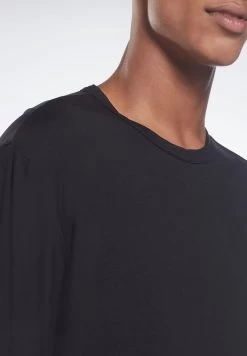 Reebok Activchill Dreamblend T-Shirt -Fit Mode Shop 3 zoom desktop 366