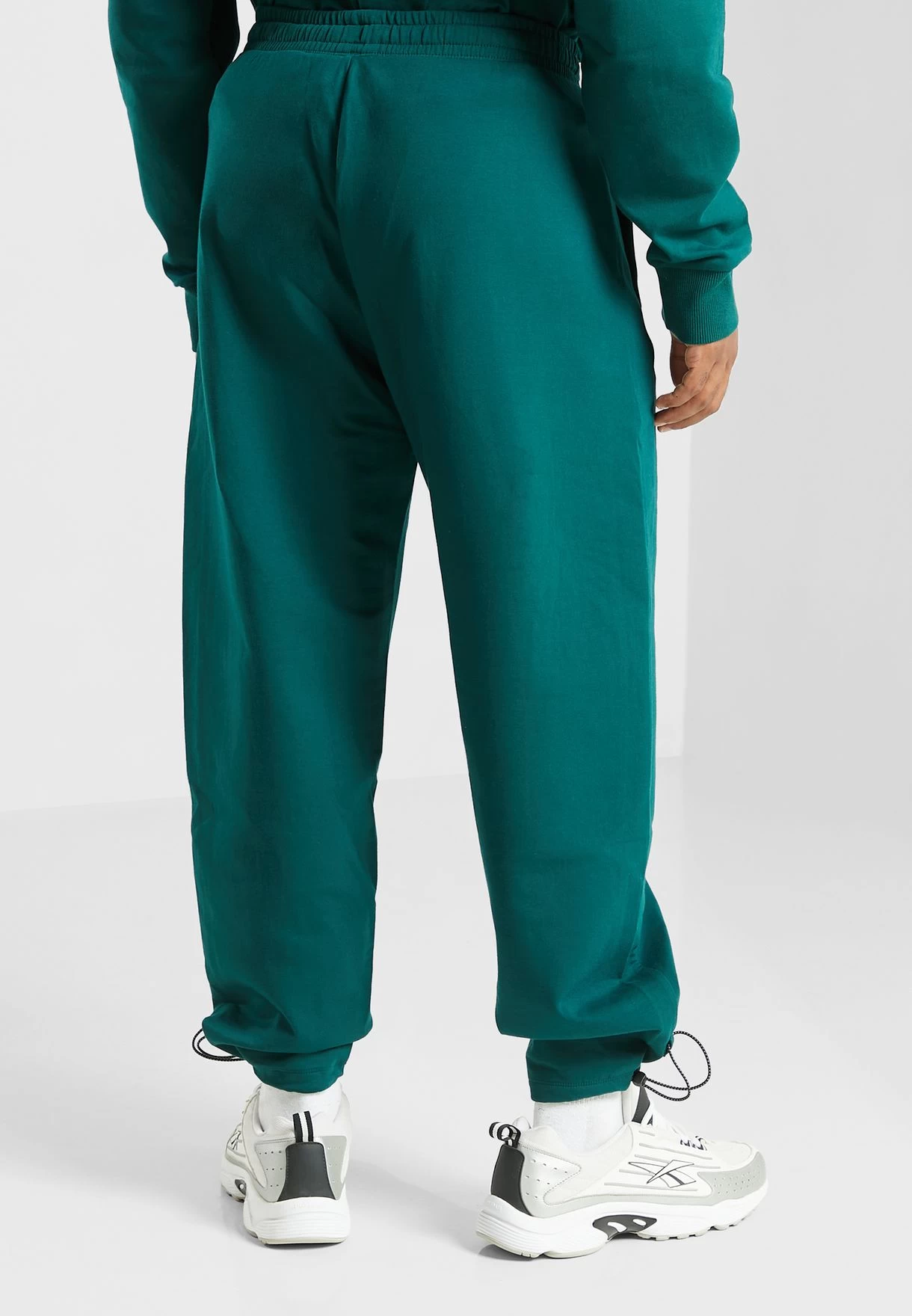 Reebok Tech Style Dreamblend Sweatpants 5 Reebok Tech Style Dreamblend Sweatpants - Image 3