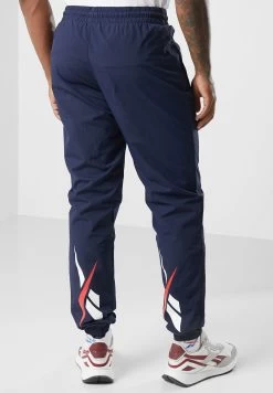 Reebok Classics Track Pants -Fit Mode Shop 3 zoom desktop 411