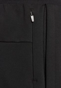 Reebok Ubf Knit Shorts 9 Reebok Ubf Knit Shorts -Fit Mode Shop 3 zoom desktop 452