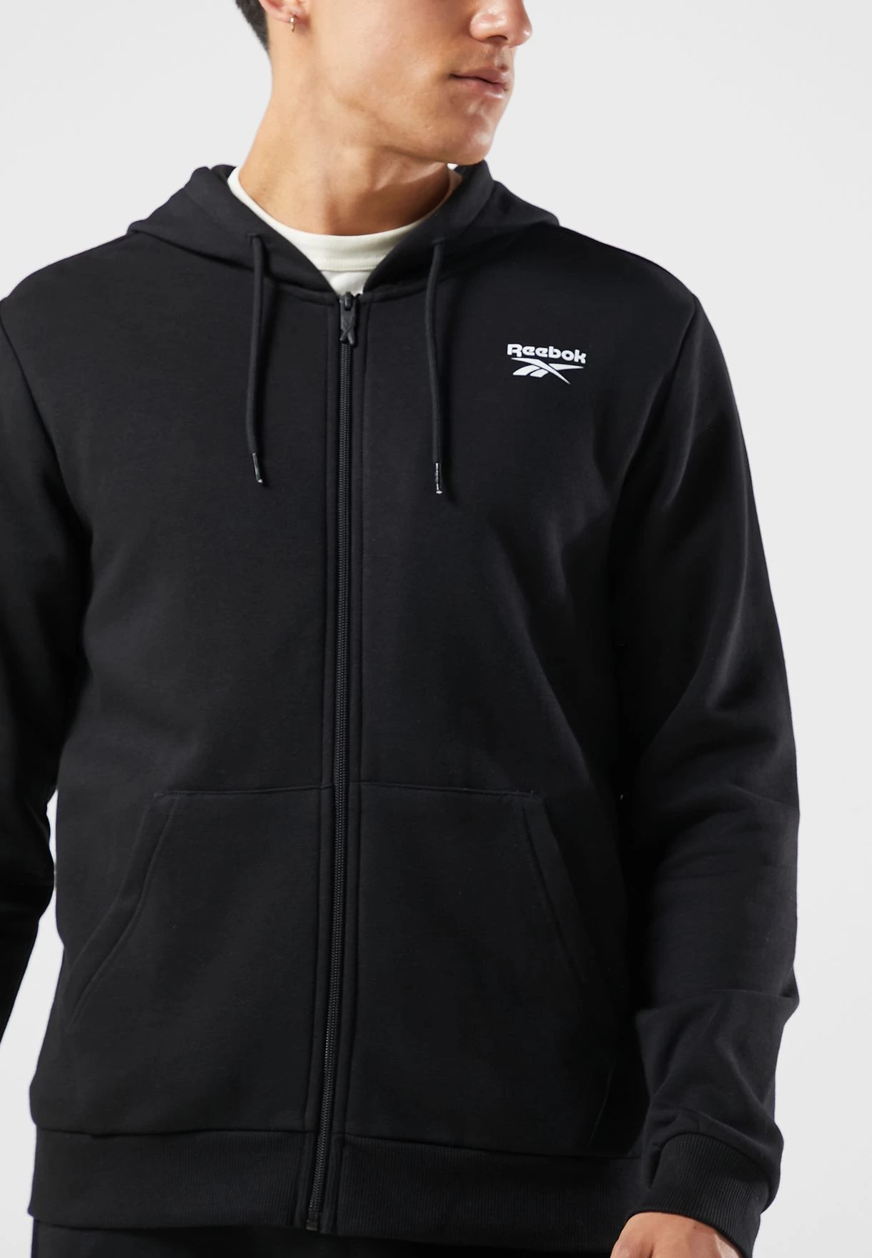 Reebok Logo Hoodie 5 Reebok Logo Hoodie - Image 3