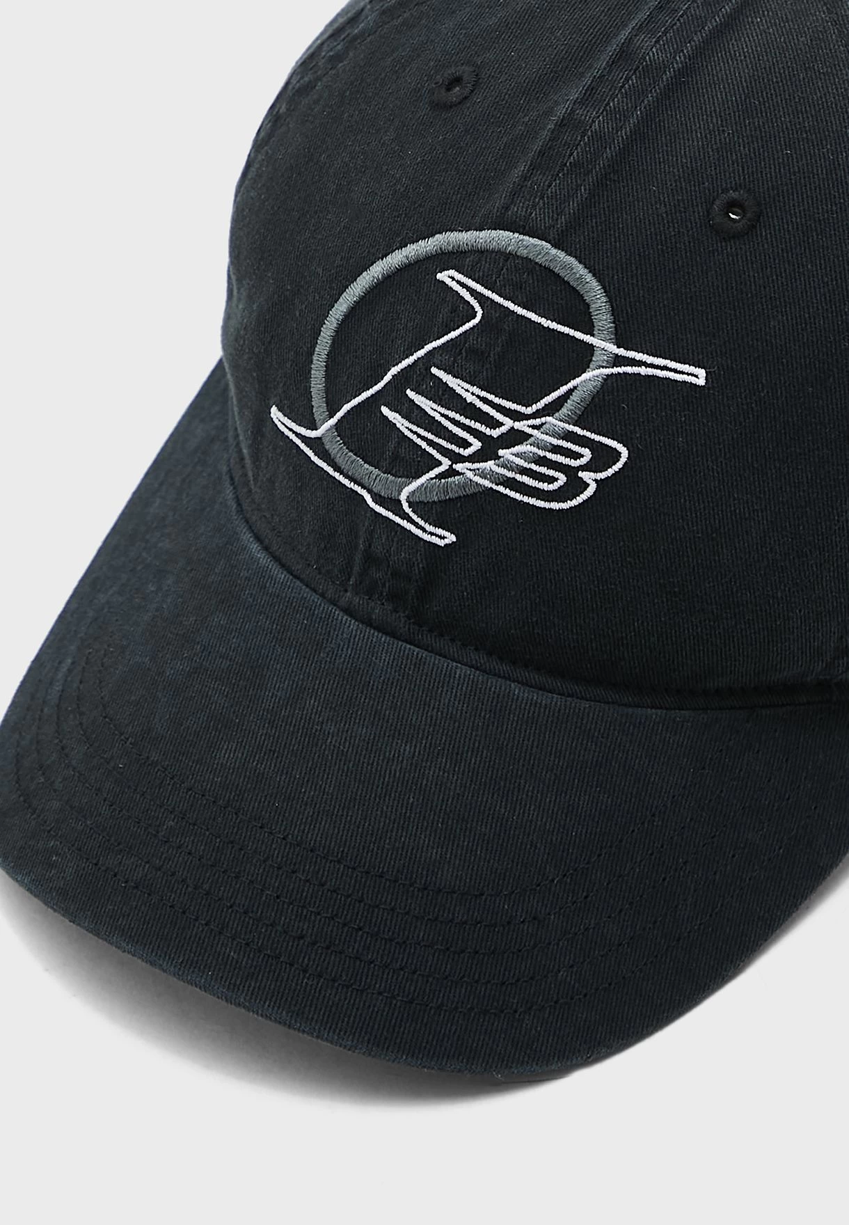 Reebok Classic Basketball Cap 5 Reebok Classic Basketball Cap - Image 3