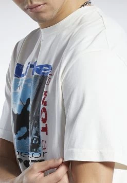 Reebok Graphic Series Spectator T-Shirt -Fit Mode Shop 3 zoom desktop 465