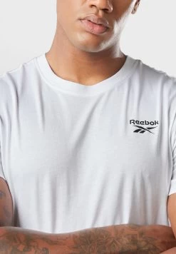 Reebok Logo T-Shirt 8 Reebok Logo T-Shirt -Fit Mode Shop 3 zoom desktop 478