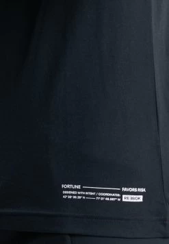 Reebok Edgeworks Graphic T-Shirt -Fit Mode Shop 3 zoom desktop 507