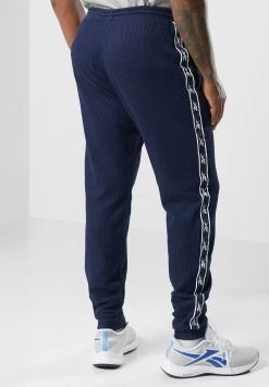 Reebok Vector Tape Sweatpants -Fit Mode Shop 3 zoom desktop 520