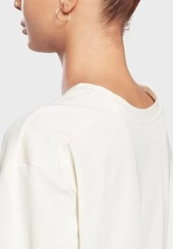 Reebok Tech Style Graphic T-Shirt -Fit Mode Shop 4 zoom desktop 13