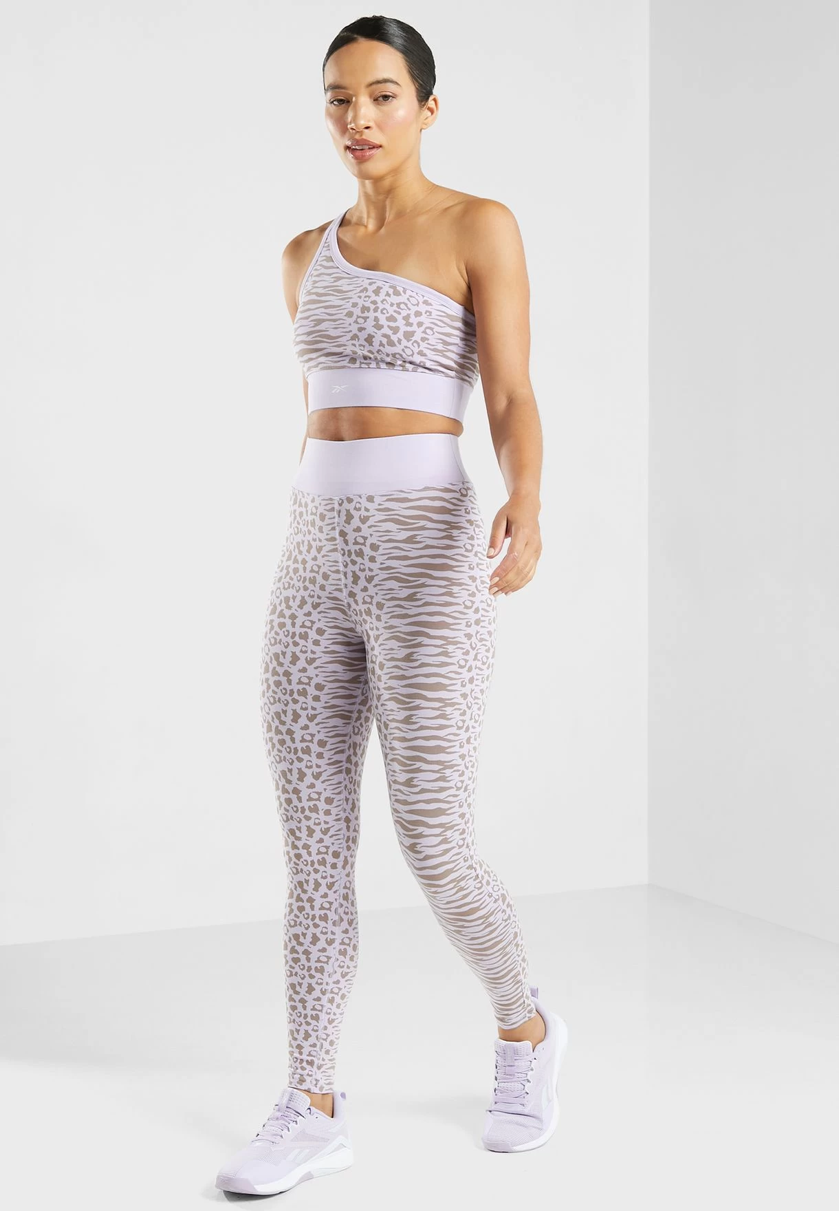 Reebok Modern Safari Bra 6 Reebok Modern Safari Bra - Image 4