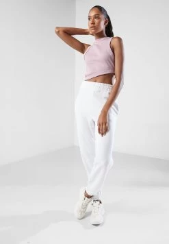 Reebok Classics Cropped Top -Fit Mode Shop 4 zoom desktop 245
