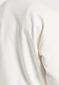 Reebok Classics Small Vector Sweatshirt 10 Reebok Classics Small Vector Sweatshirt -Fit Mode Shop 4 zoom desktop 329