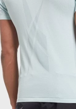 Reebok United By Fitness Myoknit Seamless T-Shirt 10 Reebok United By Fitness Myoknit Seamless T-Shirt -Fit Mode Shop 4 zoom desktop 336