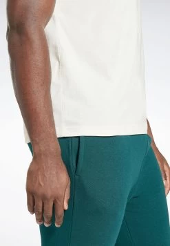 Reebok Logo T-Shirt -Fit Mode Shop 4 zoom desktop 394