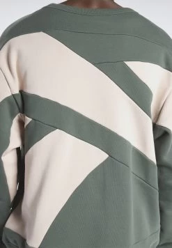 Reebok Chinese New Year Sweatshirt -Fit Mode Shop 4 zoom desktop 402