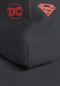 Reebok Superman Hoodie 10 Reebok Superman Hoodie -Fit Mode Shop 4 zoom desktop 446