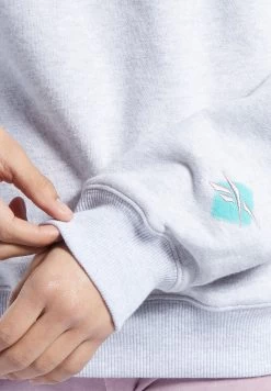 Reebok Classics Graphic Sweatshirt 10 Reebok Classics Graphic Sweatshirt -Fit Mode Shop 4 zoom desktop 45