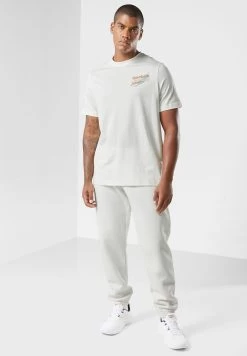 Reebok Graphic Series T-Shirt -Fit Mode Shop 4 zoom desktop 464