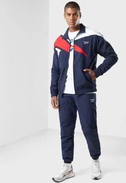 Reebok Classics Track Jacket -Fit Mode Shop 4 zoom desktop 507