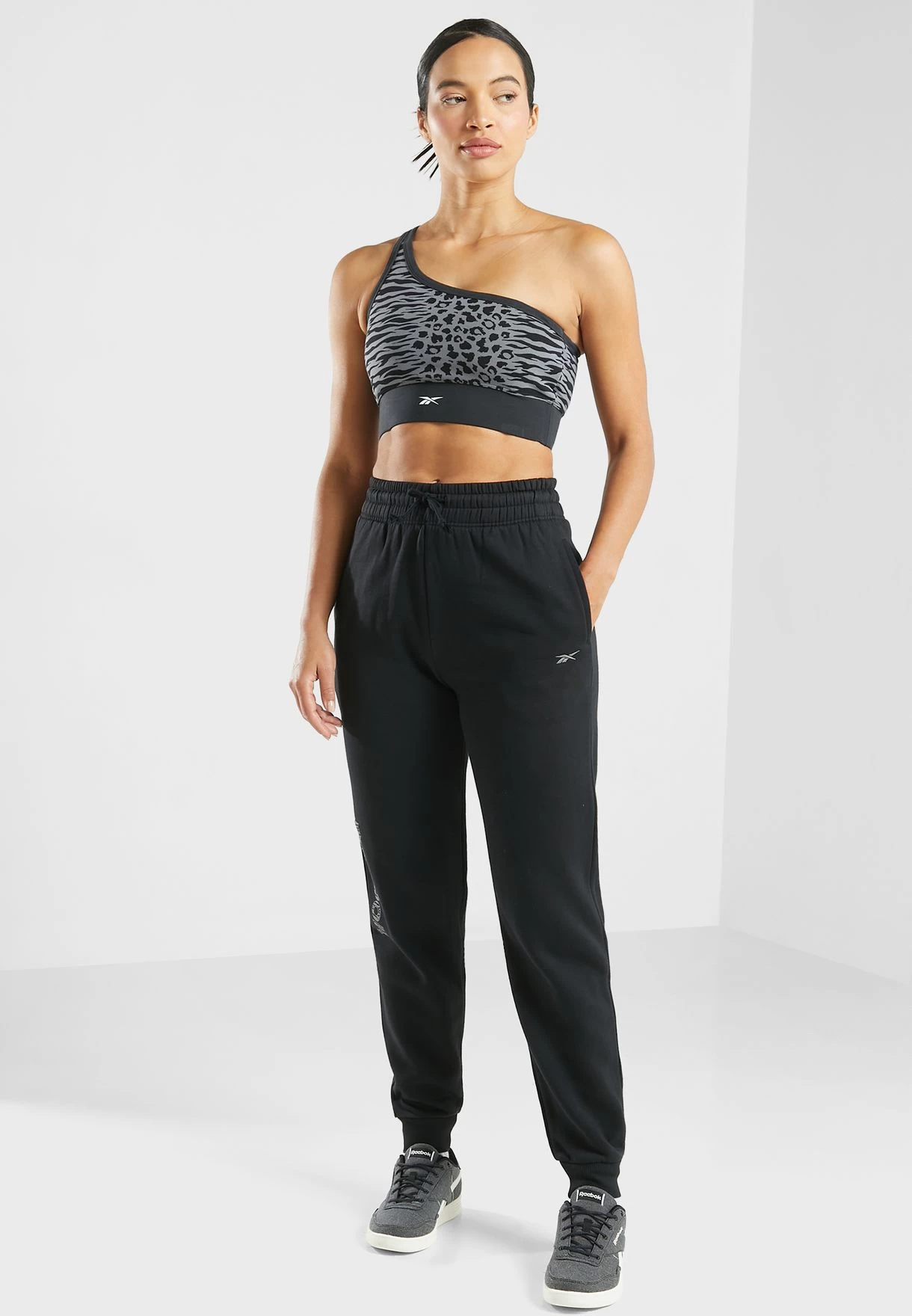 Reebok Modern Safari Bra 6 Reebok Modern Safari Bra - Image 4