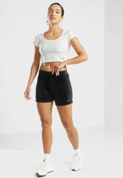 Reebok Classics Wide Top -Fit Mode Shop 4 zoom desktop 96