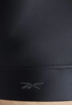 Reebok Cardi B Cropped Top 13 Reebok Cardi B Cropped Top -Fit Mode Shop 5 zoom desktop 103