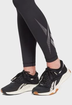 Reebok Big Logo Twill Sweatpants 12 Reebok Big Logo Twill Sweatpants -Fit Mode Shop 5 zoom desktop 118