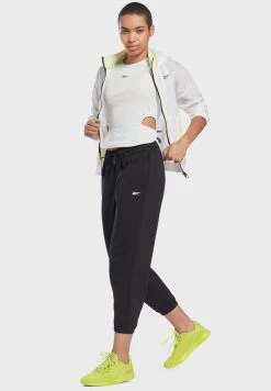 Reebok Training Supply Cut Out Tank -Fit Mode Shop 5 zoom desktop 124