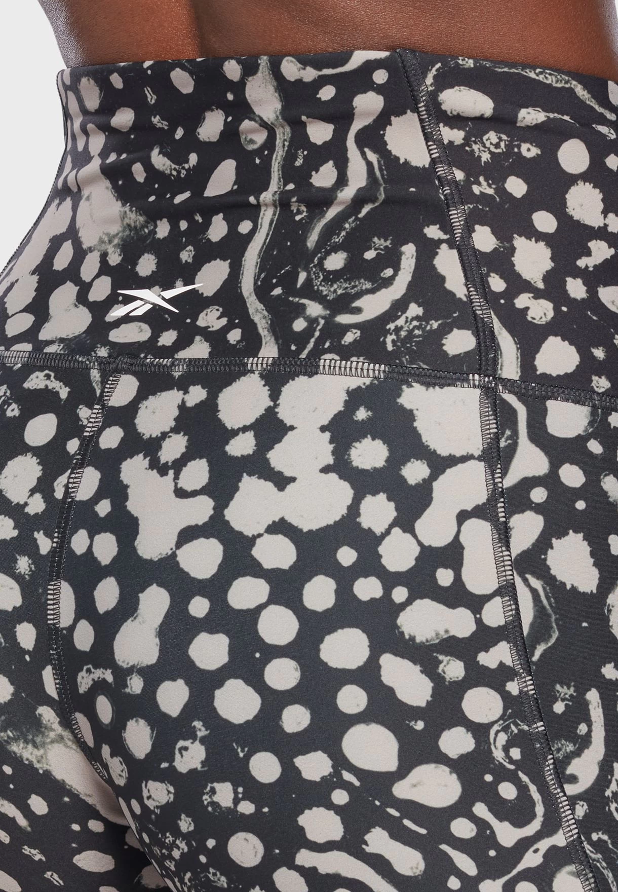 Reebok Modern Safari Tights 7 Reebok Modern Safari Tights - Image 5