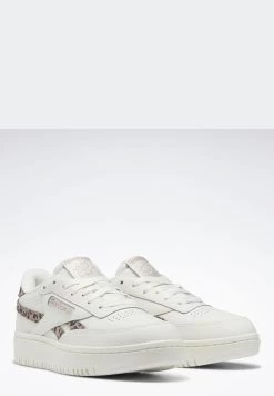 Reebok Club C Double Revenge -Fit Mode Shop 5 zoom desktop 183