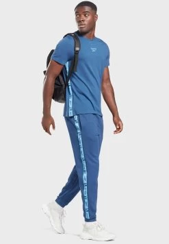 Reebok Tape T-Shirt 11 Reebok Tape T-Shirt -Fit Mode Shop 5 zoom desktop 217